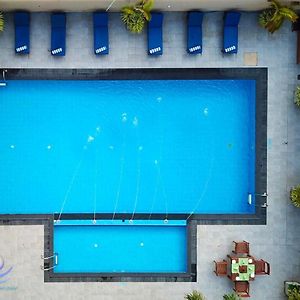 The Ocean Pearl Hotel Negombo